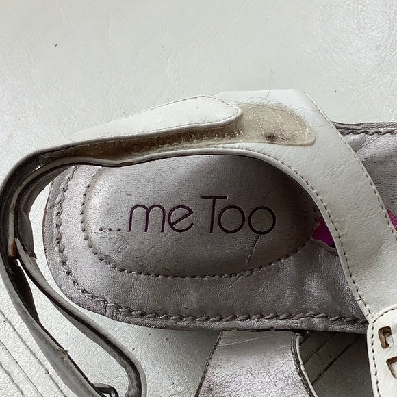 White sandals - Picture 6 of 8